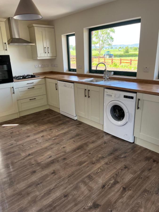 Oakwell holiday village Ramelton Exteriör bild