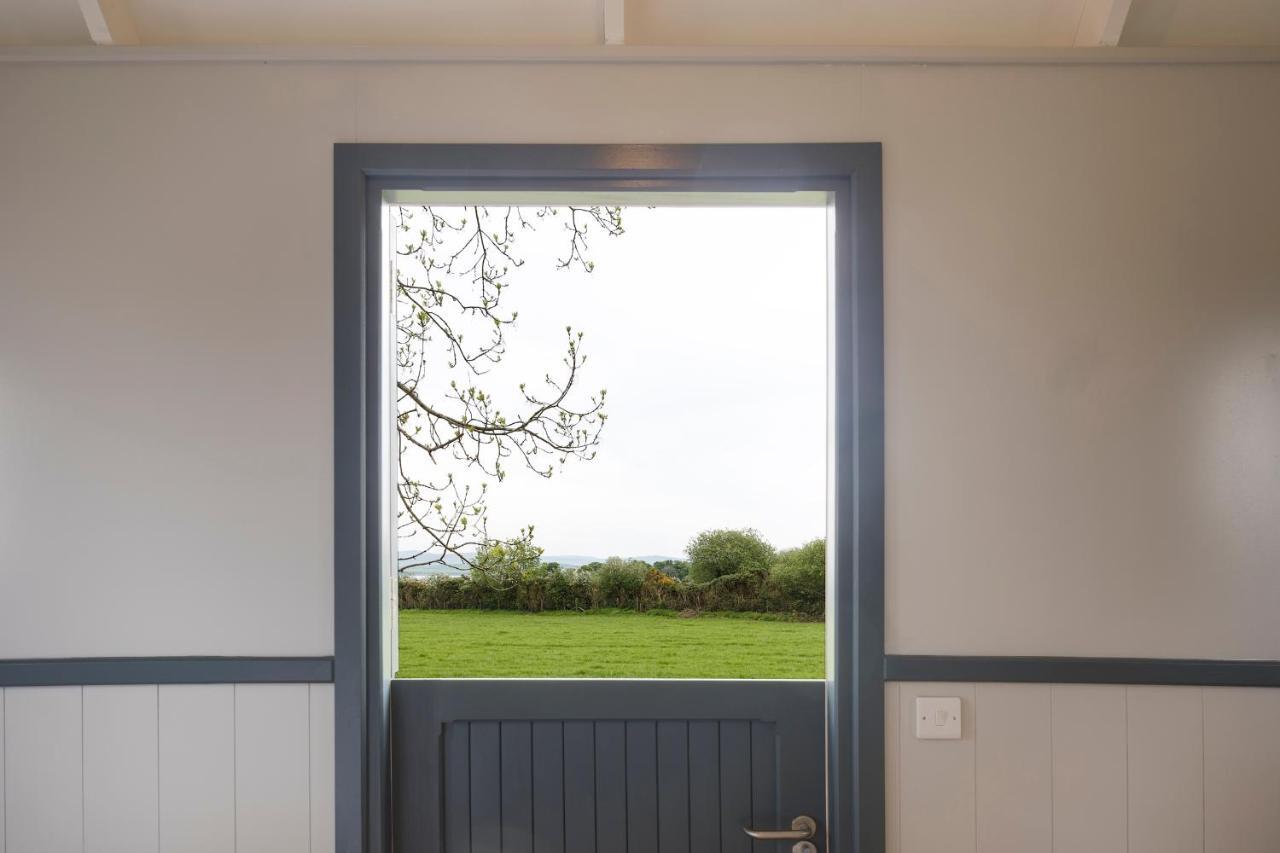 Oakwell holiday village Ramelton Exteriör bild